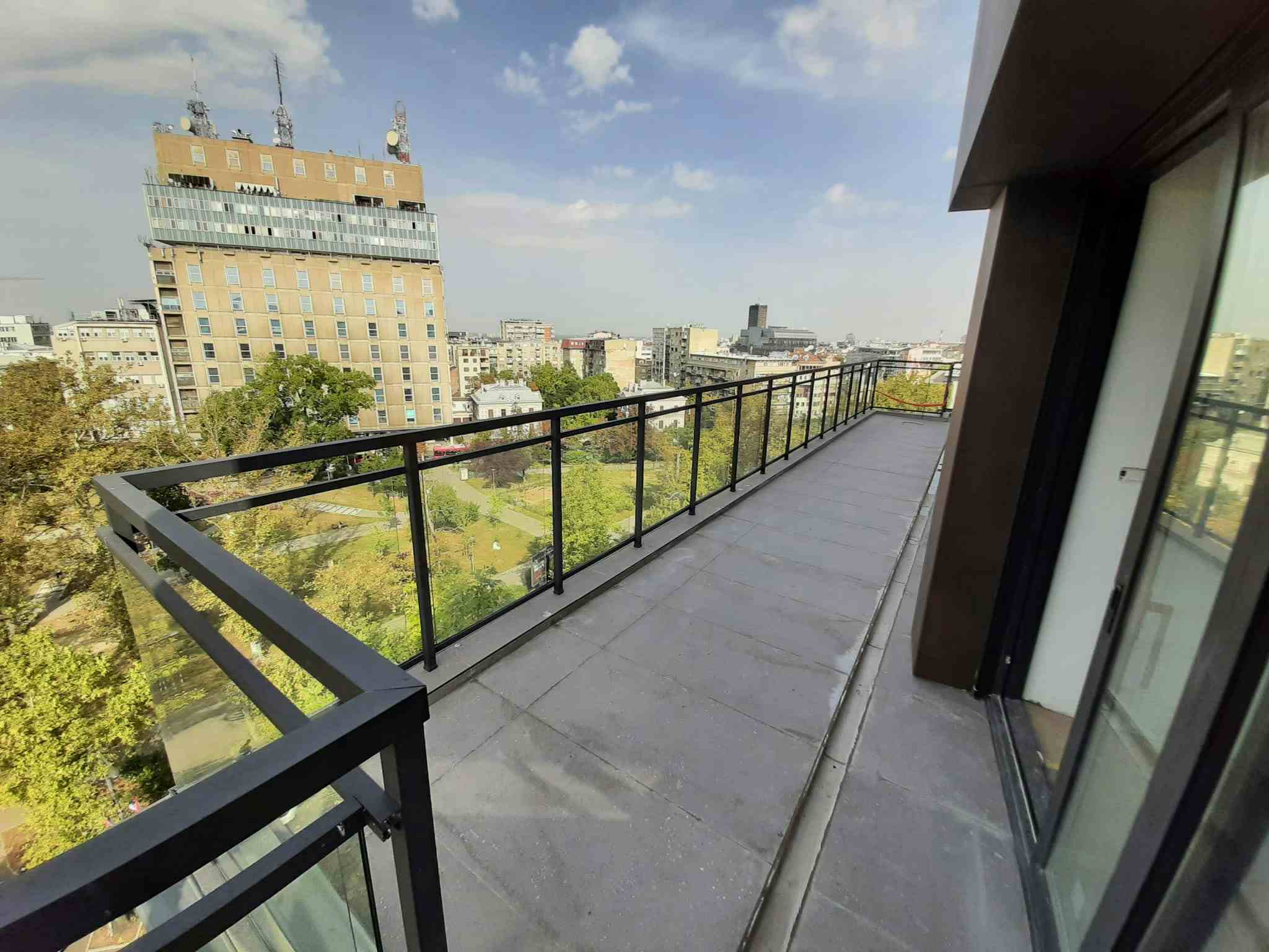 Four-bedroom apartment with a stunning view